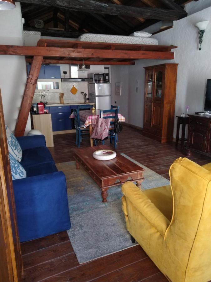 Oldtown Romantic Apartment Κάλιαρι Εξωτερικό φωτογραφία